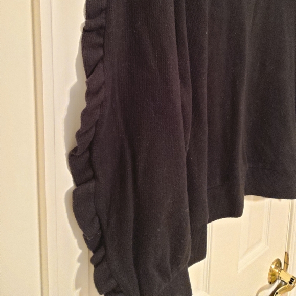 A New Day Black Ruffle Sleeve Sweatshirt - Picture 3 of 9